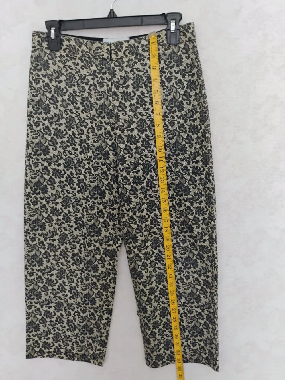 Equestrian Designs Lace-Print Stretch Cropped Riding Pants S (See Measurements) View 5